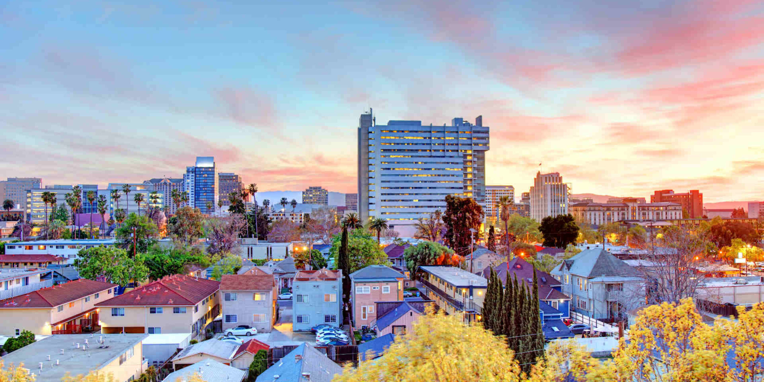 Blick auf eine Stadt in Costa Rica
