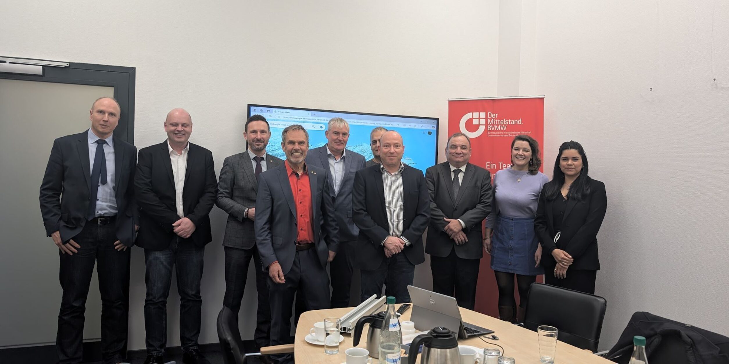 Teilnehmer am Besuch des honduranischen Botschafters