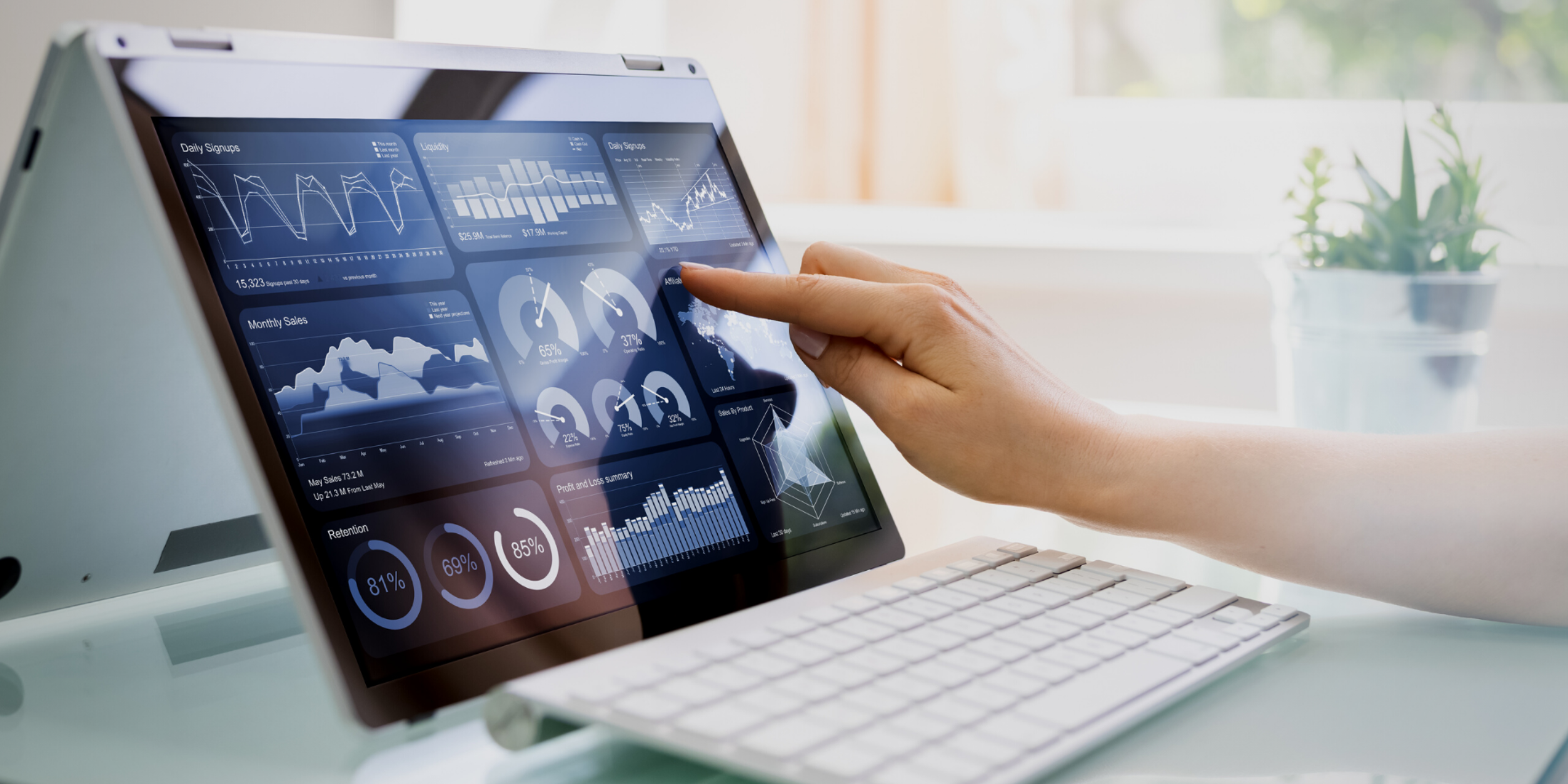 Notebook Infografiken 1920x1080