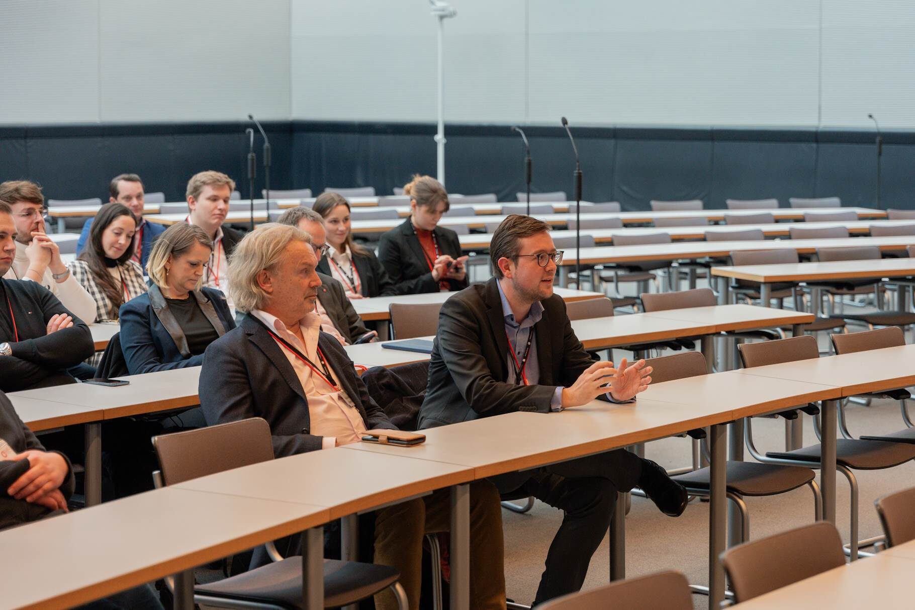 Auftaktveranstaltung „Der Junge Mittelstand“ am 31.01.2024 - Deutscher Bundestag mit Esra Limbacher