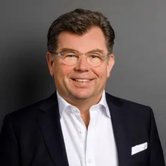 Thomas Hey Bird Bird LLP